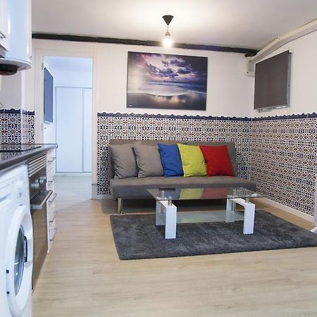 Apartamento Sotano En Gran Via Madrid Kültér fotó