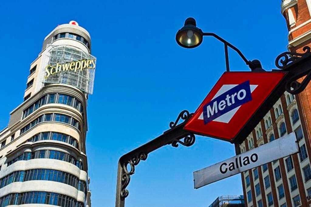 Apartamento Sotano En Gran Via Madrid Kültér fotó